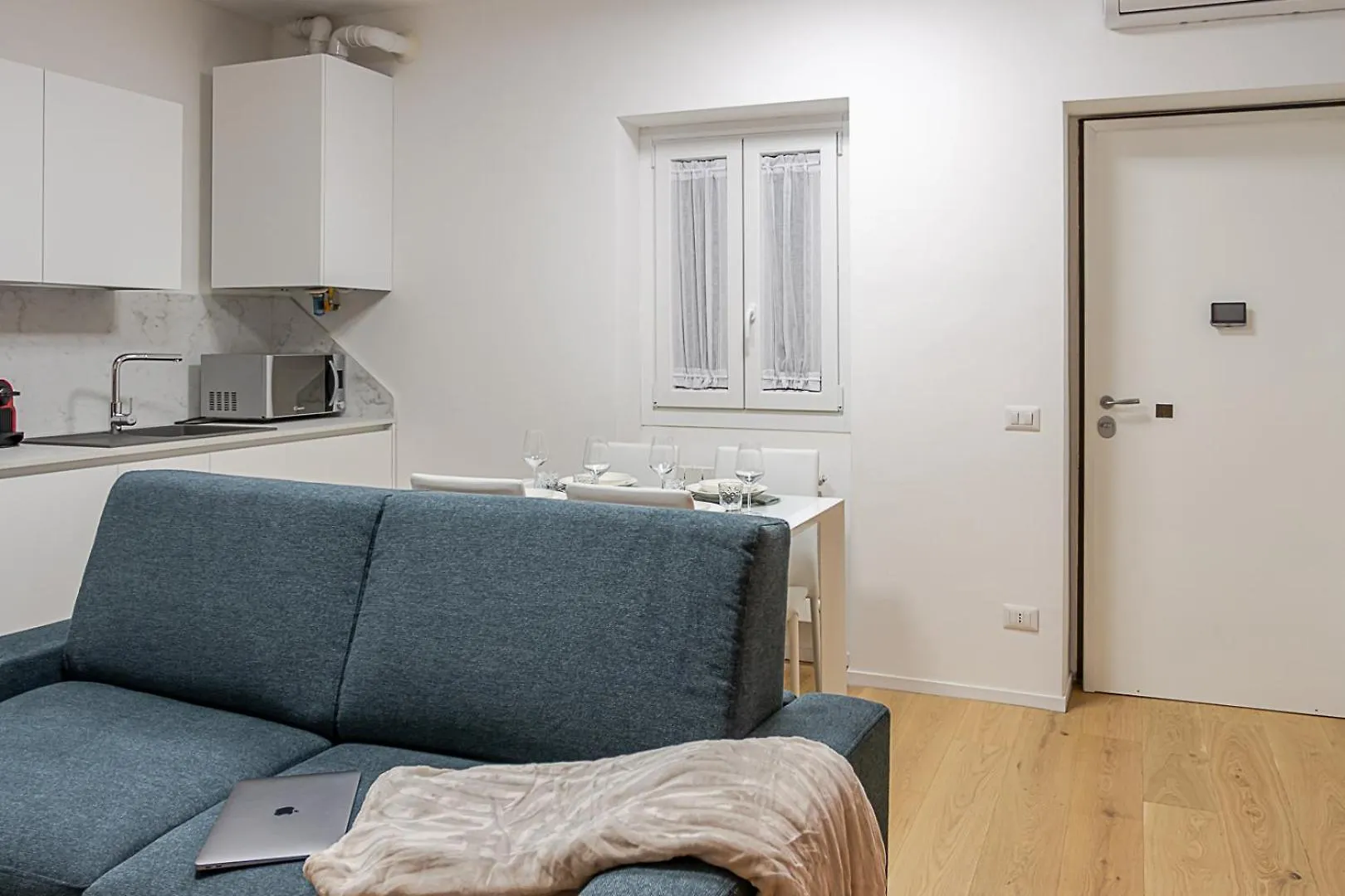 10Min Duomo Apartment For Travelers Milán