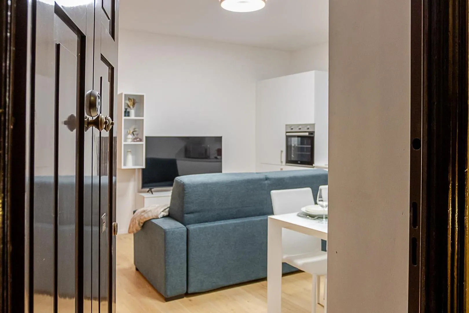 10Min Duomo Apartment For Travelers Milán
